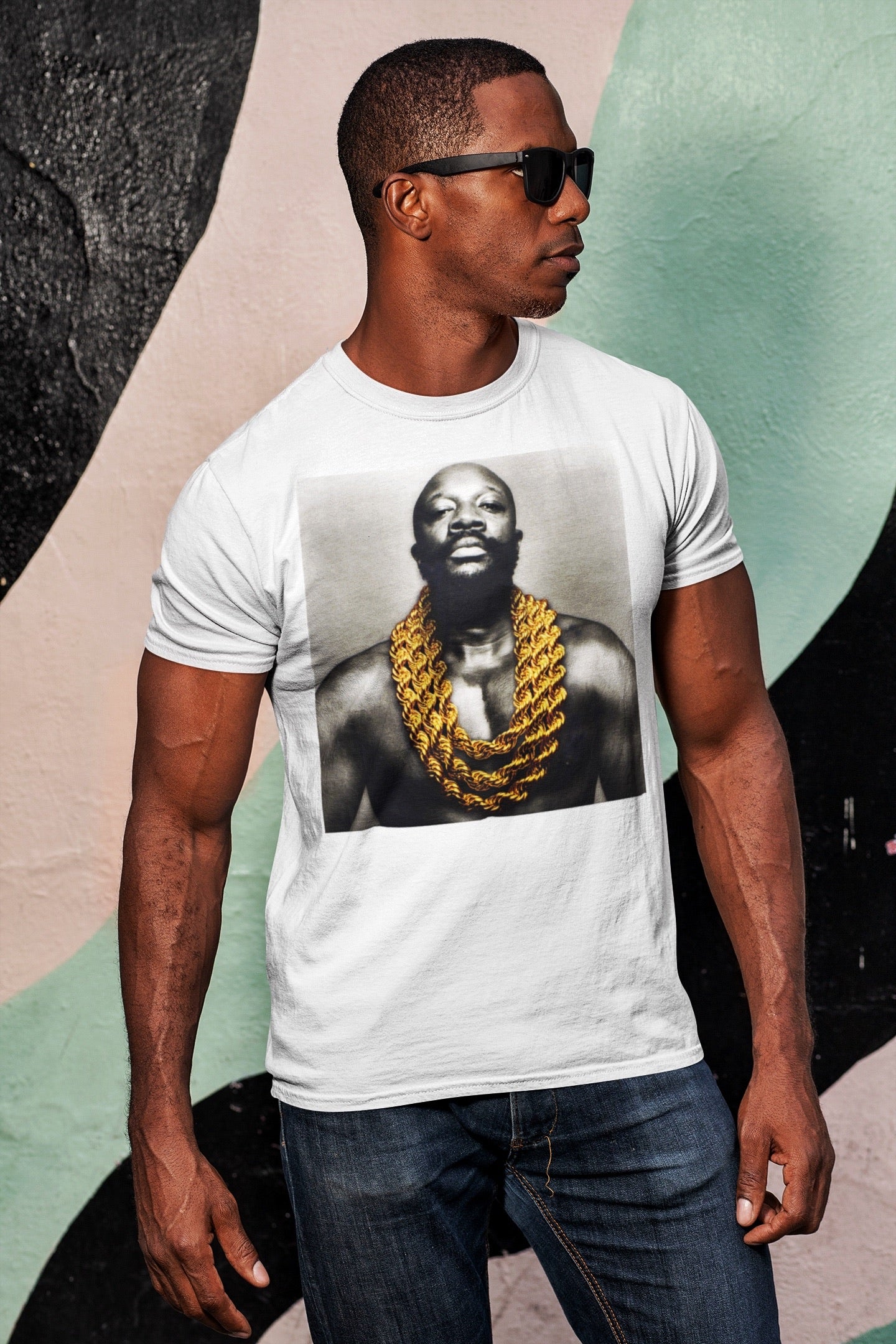 der goldene handschuh t shirt Isaac Hayes Solid Gold Tee (White)